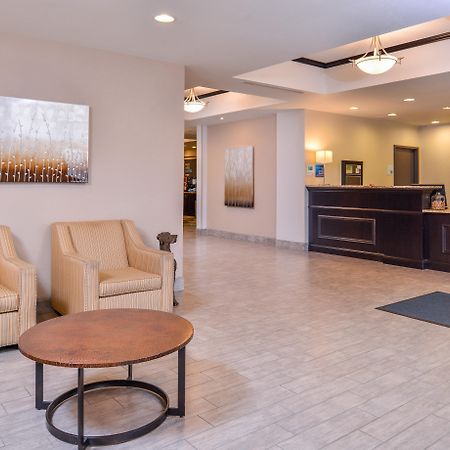 Holiday Inn Express & Suites Emporia Northwest By Ihg Exteriér fotografie