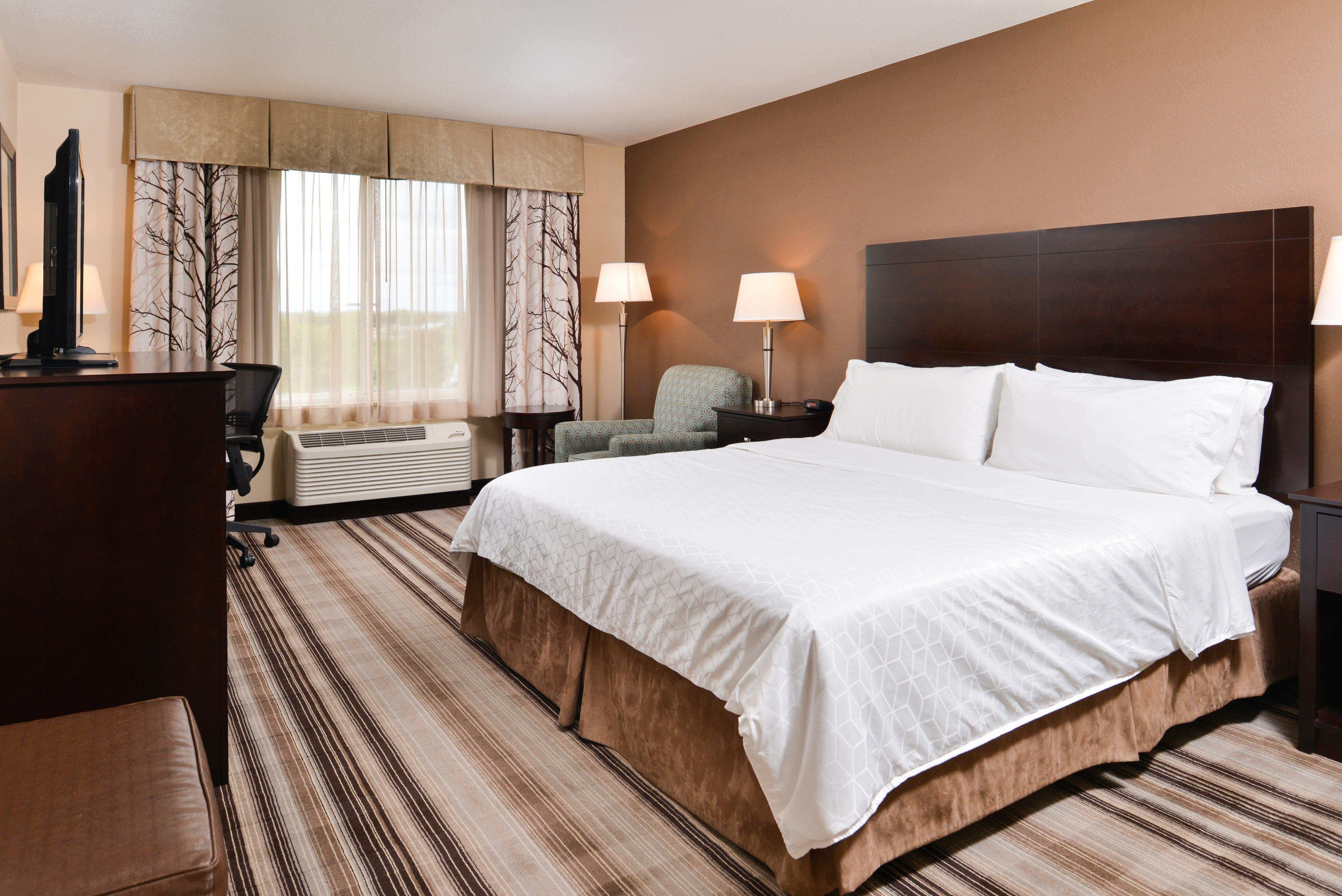 Holiday Inn Express & Suites Emporia Northwest By Ihg Exteriér fotografie