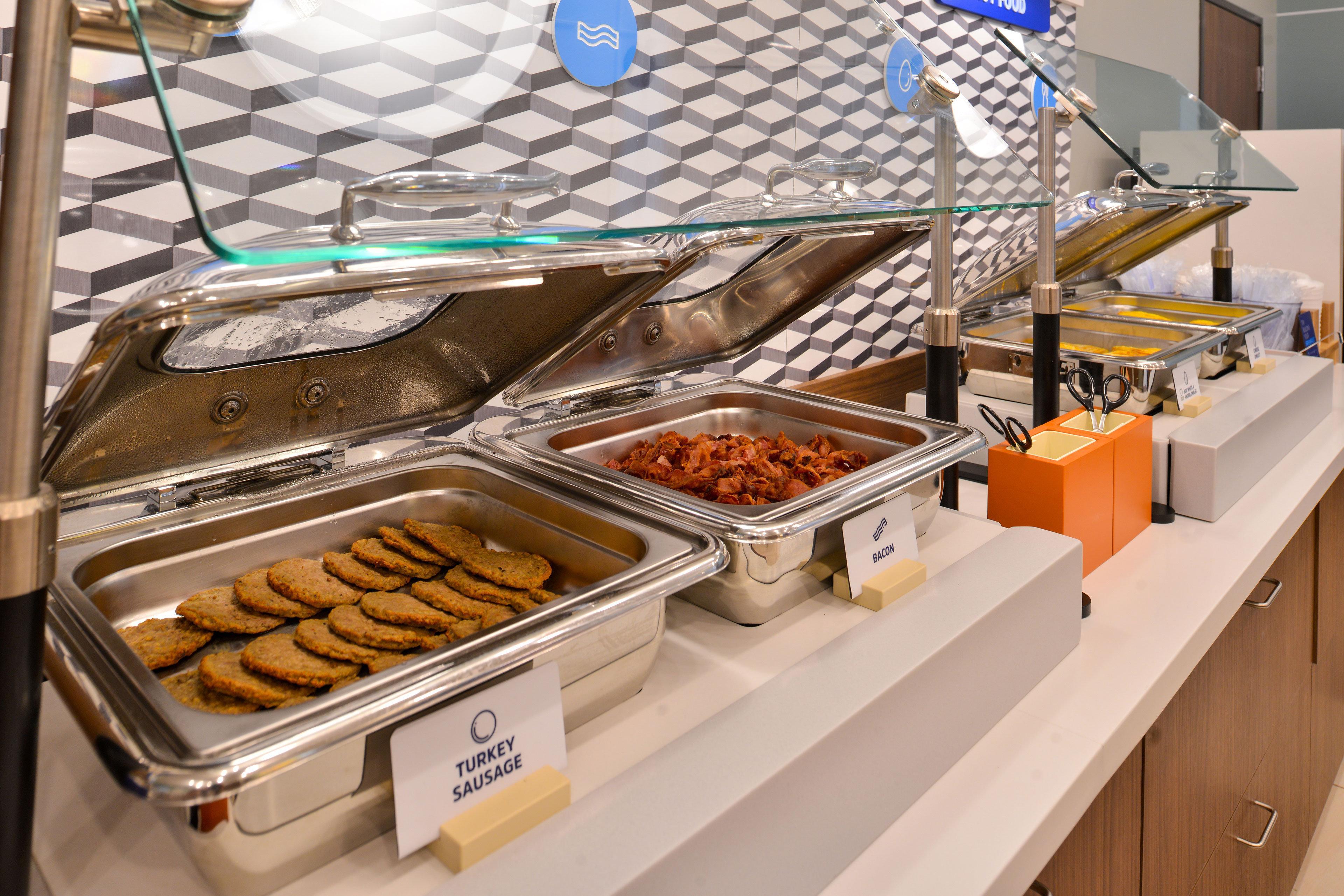 Holiday Inn Express & Suites Emporia Northwest By Ihg Exteriér fotografie
