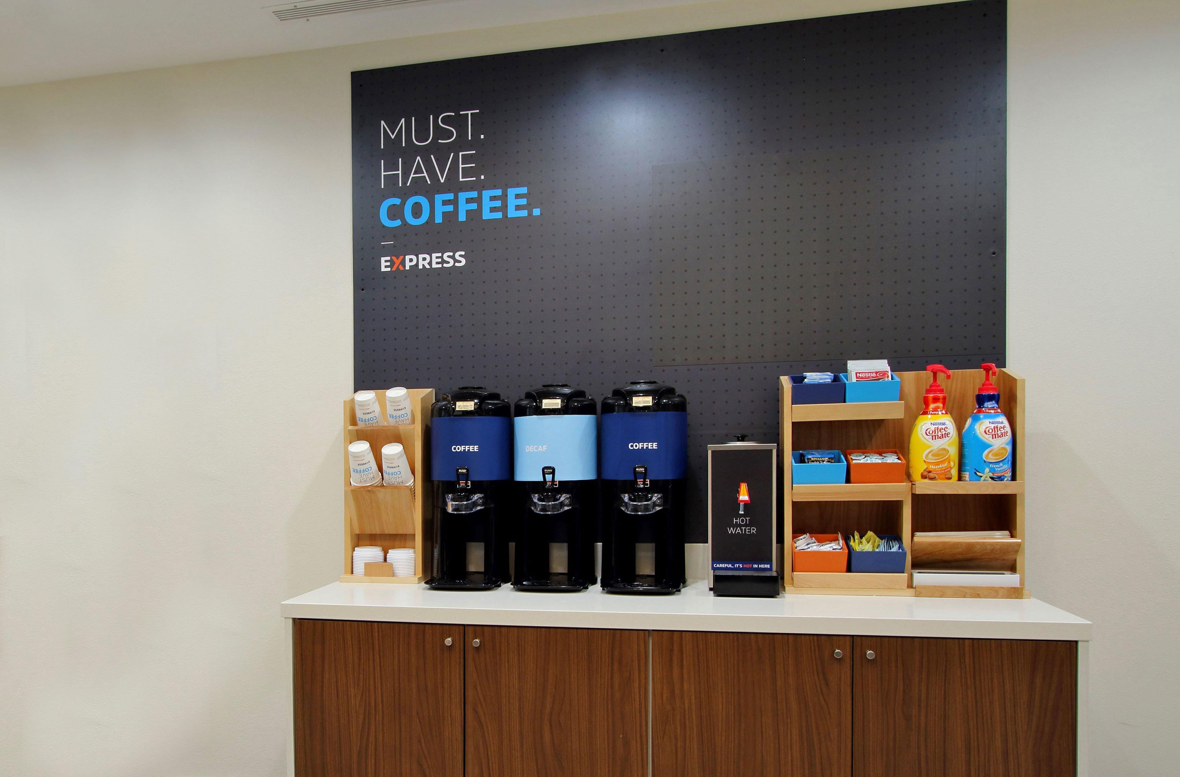 Holiday Inn Express & Suites Emporia Northwest By Ihg Exteriér fotografie