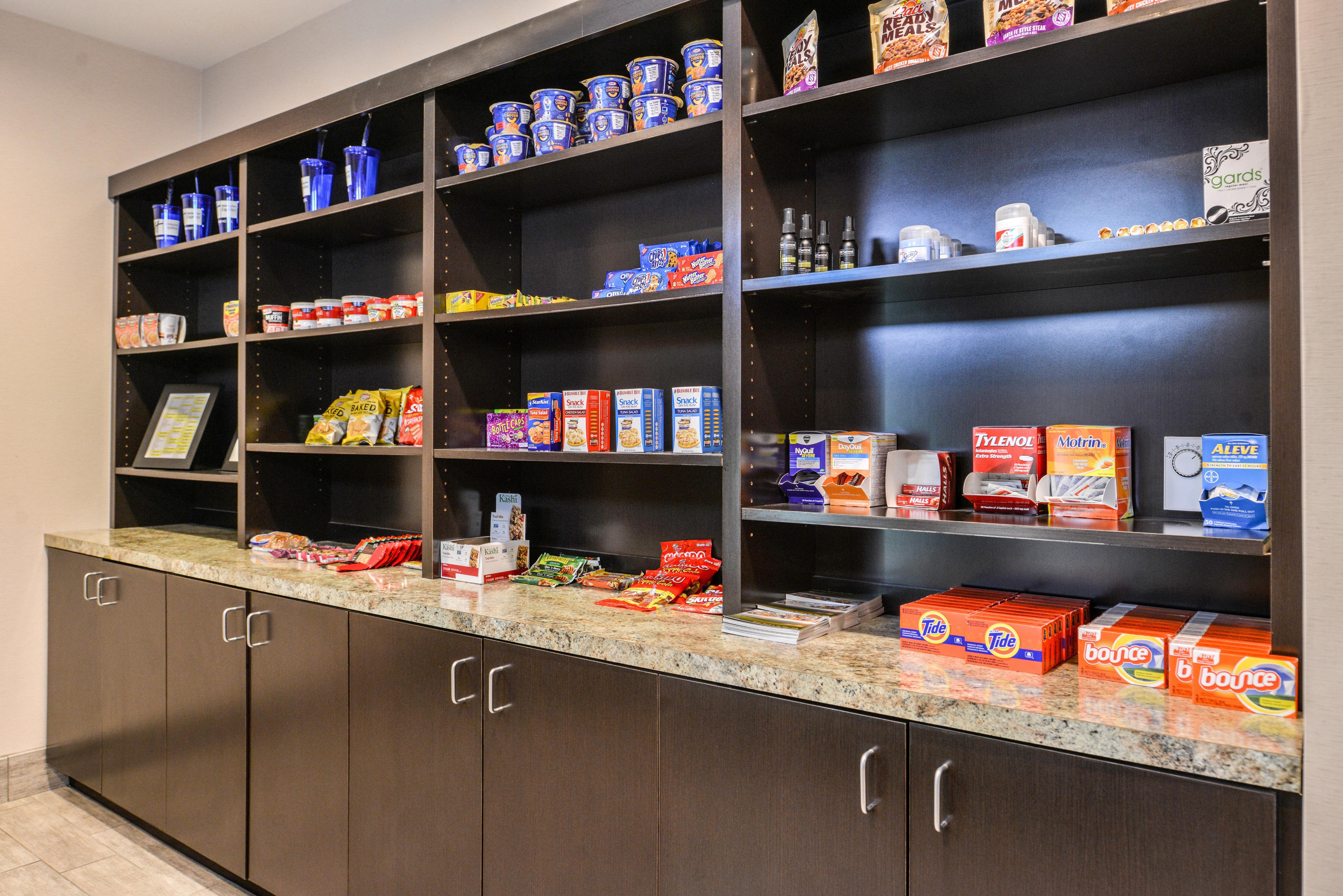 Holiday Inn Express & Suites Emporia Northwest By Ihg Exteriér fotografie
